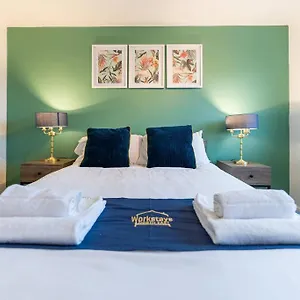  Apartment Marykirk House 3 Double Bedrooms Workstays Uk United Kingdom